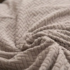 Housse Pour Fauteuil Relax Vellora Marron Clair 9 Housse Pour Fauteuil Relax Vellora Marron Clair -Housse Moderne housse pour canape relax manuel housse moderne 2