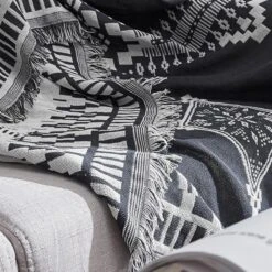 Jeté De Canapé Sora 17 Jeté De Canapé Sora -Housse Moderne plaid sur canape gris housse moderne 9